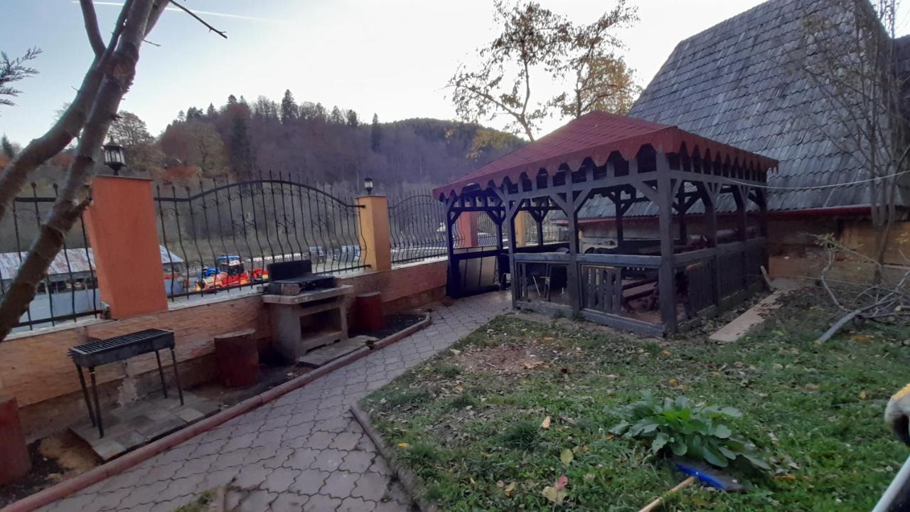 Pensiunea Lucy Sinaia Exterior photo